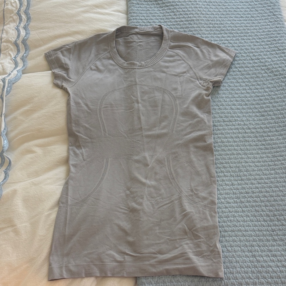 Lululemon Swiftly Tech Short Sleeve
